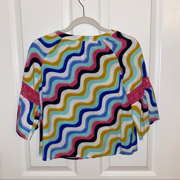 Crown and Ivy Top - Picture 5 of 5